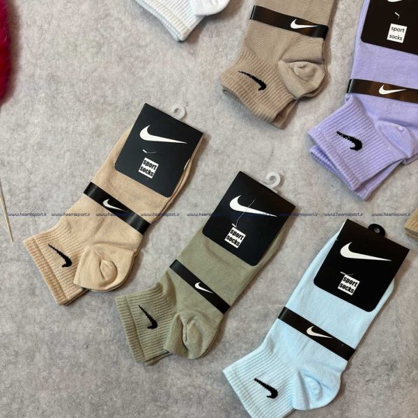 جوراب تمام پنبه کش انگلیسی نیم ساق نایکی جوراب تمام پنبه کش انگلیسی نیم ساق نایکی - تصویر 3