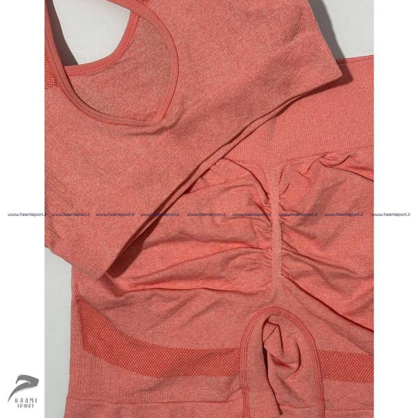 ست نیم تنه هلالی و شورتک پشت چین دار ست نیم تنه هلالی و شورتک پشت چین دار