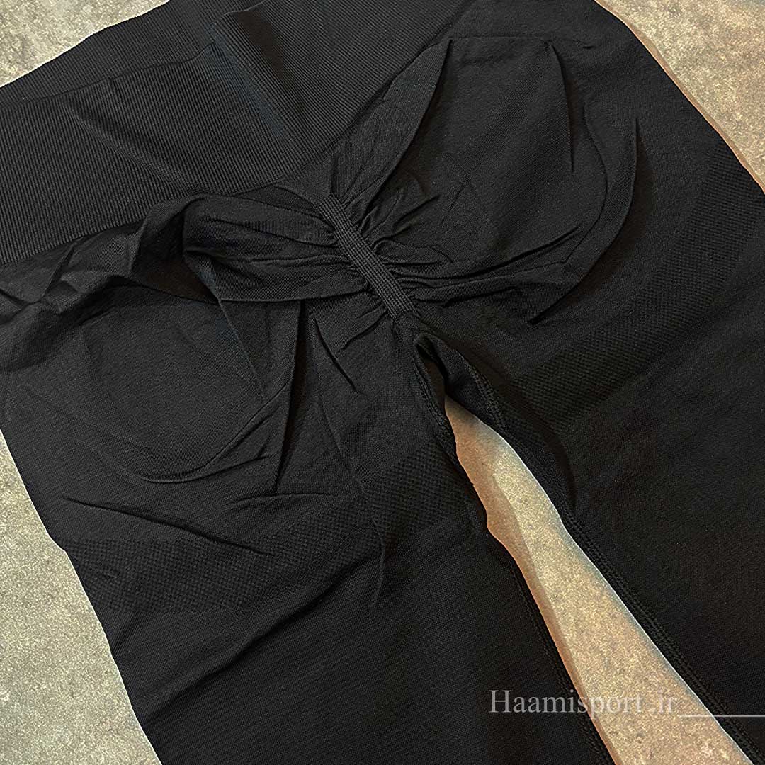 شلوارک وارداتی بالای زانو سیملس پشت چین دار شلوارک وارداتی بالای زانو سیملس پشت چین دار