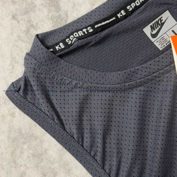 رکابی قهرمانی نایکی - تصویر 3